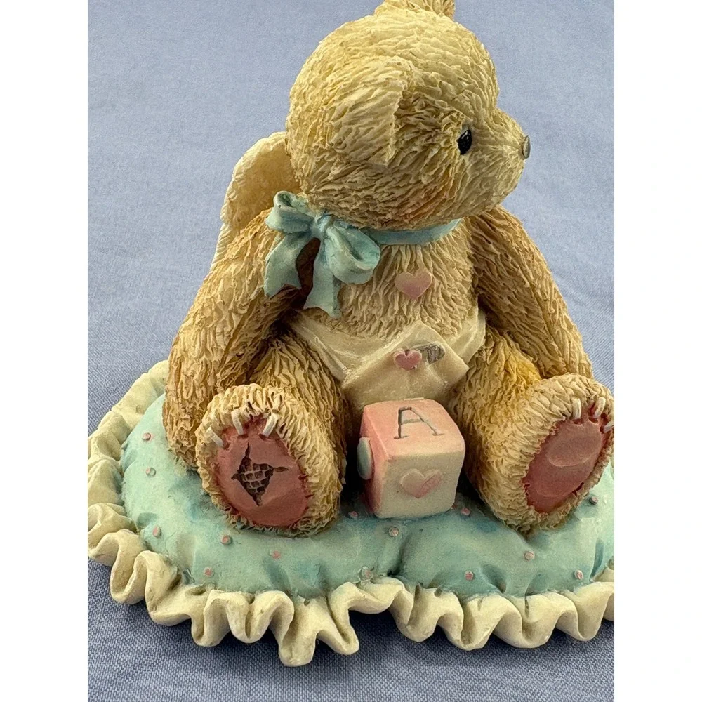 Cherished Teddies Figurine Little Bundle Of Joy Tan Angel Bear Heart Base 1994